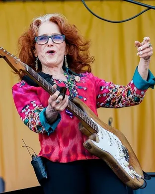 Bonnie Raitt Grand Rapids