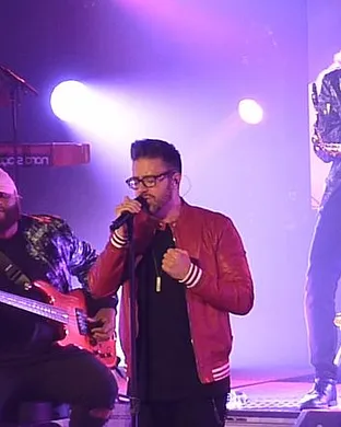 Danny Gokey Holland