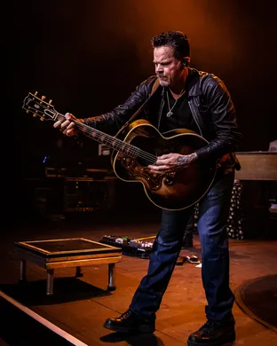 Gary Allan Muskegon