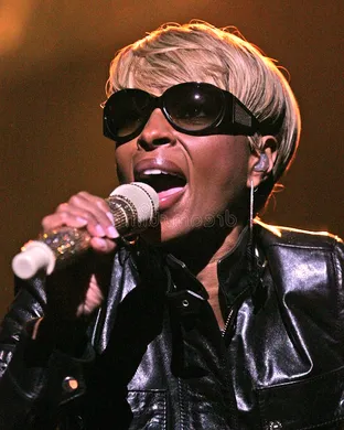 Mary J. Blige Mount Pleasant